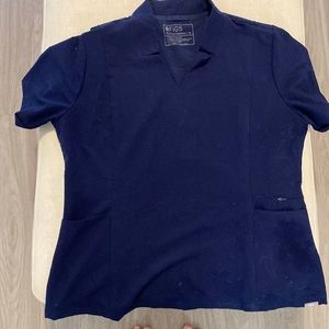 Fig scrub top dark blue